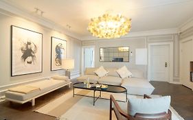 Stylish Spacious Apartment W 3Br In Copenhagen City